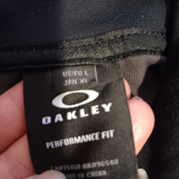 Oakley Black Camouflage Hoodie - Picture 2 of 3